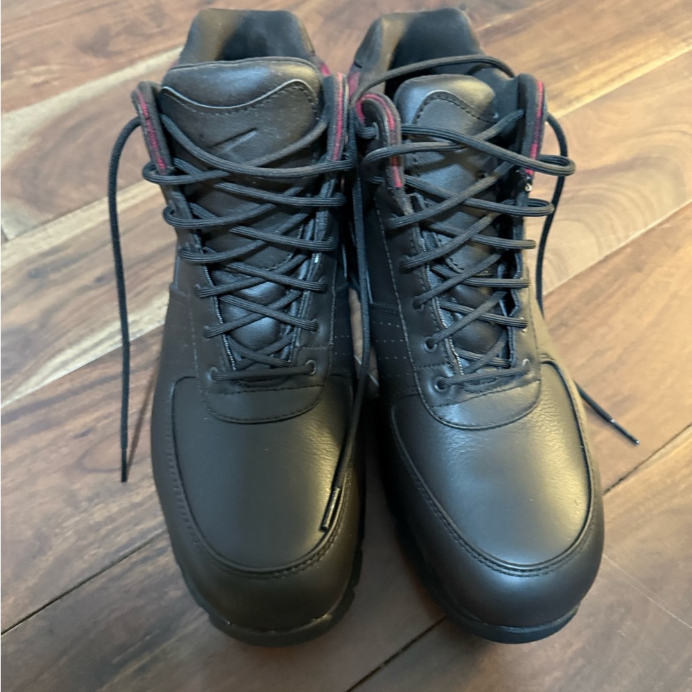 Nike ACG chocolate brown boots